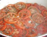 Foto del paso 5 de la receta: Sardinas horneadas con tomate y cebolla