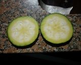 Foto del paso 1 de la receta: Milanesas de zapallitos rellenas