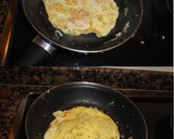 Foto del paso 4 de la receta: Tortilla de langostinos y cobertura de queso fundido