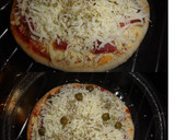 Foto del paso 3 de la receta: Minipizzetta de quesos y lomo ibérico