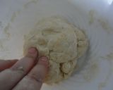 Foto del paso 4 de la receta: Fougasse de anchoas y piñones