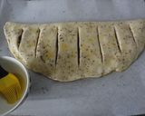 Foto del paso 10 de la receta: Fougasse de anchoas y piñones