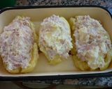 Foto del paso 4 de la receta: Papas rellenas con tres quesos