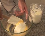 Foto del paso 1 de la receta: Brazo de gitano relleno de crema o nata