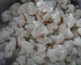 Foto del paso 2 de la receta: Puré de coliflor y queso azul