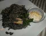 Foto del paso 7 de la receta: Arroz negro con calamares en su tinta