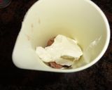 Foto del paso 1 de la receta: Tomates rellenos de crema de queso