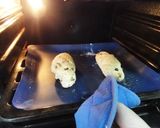 Foto del paso 7 de la receta: Pan con nueces y pasas sin gluten