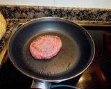Foto del paso 1 de la receta: Hamburguesa en panecillo para niños