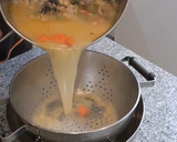 Foto del paso 8 de la receta: Fumet de pescado muy fácil
