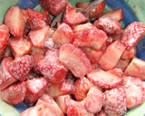 Foto del paso 3 de la receta: Gazpacho de fresas al vino dulce