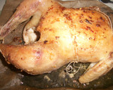 Foto del paso 3 de la receta: Pollo asado con mantequilla