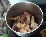 Foto del paso 2 de la receta: Escabeche de gallina casero