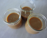Foto del paso 4 de la receta: Crema de chocolate blanco con caramelo