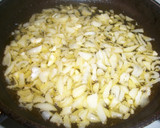 Foto del paso 1 de la receta: Medallones de atún encebollados