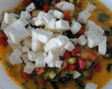 Foto del paso 4 de la receta: Tarta de verduras con aceitunas y mozzarella
