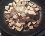 Foto del paso 1 de la receta: Revuelto de berenjena y lomo adobado