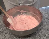 Foto del paso 7 de la receta: Helado cremoso de fresas