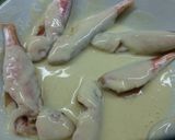 Foto del paso 2 de la receta: Salmonetes fritos con guarnición