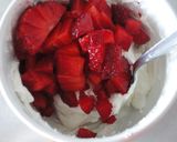 Foto del paso 2 de la receta: Crema de queso y fresas