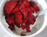 Foto del paso 2 de la receta: Crema de queso y fresas
