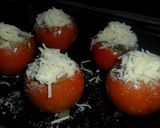 Foto del paso 4 de la receta: Tomates asados con pétalos crujientes