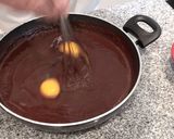 Foto del paso 4 de la receta: Brownie de chocolate con nueces casero americano