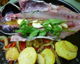 Foto del paso 3 de la receta: Chicharro al horno con guarnición