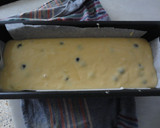 Foto del paso 5 de la receta: Bizcocho de yogur y arándanos