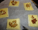 Foto del paso 1 de la receta: Hojaldritos de queso y nueces