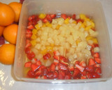 Foto del paso 4 de la receta: Ensalada de frutas mixtas con almíbar de naranjas