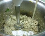 Foto del paso 4 de la receta: Chupito de champiñones con crema de verduras y virutas de jamón