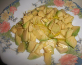 Foto del paso 1 de la receta: Aritos de aguacate y pollo al curry
