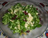 Foto del paso 2 de la receta: Ensalada verde con pollo, frutas y jamón