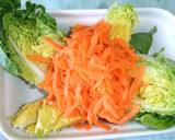 Foto del paso 3 de la receta: Cogollos de lechuga rellenos con su salsa
