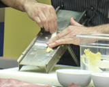 Foto del paso 5 de la receta: Ensalada de cintas de espárragos con habas, guisantes y setas