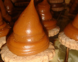 Foto del paso 5 de la receta: Conitos de dulce de leche bañados en chocolate