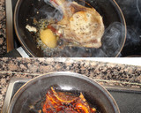 Foto del paso 2 de la receta: Chuletas de cerdo con soja, miel y salteado de verduras