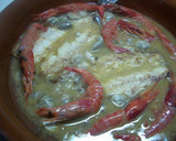 Foto del paso 2 de la receta: Cazuela amariscada de caballa