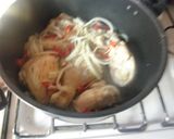 Foto del paso 1 de la receta: Cazuela de pollo y aceitunas