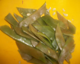 Foto del paso 1 de la receta: Judías verdes al ajillo con huevos escalfados al pimentón