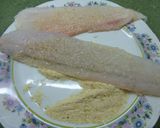 Foto del paso 1 de la receta: Filetes de gallo con cogollos y espárragos