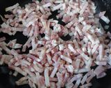 Foto del paso 1 de la receta: Macarrones con salsa amatriciana