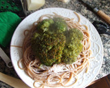 Foto del paso 4 de la receta: Spaghetti integrales con brécol y queso cheddar