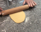 Foto del paso 4 de la receta: Pasta brisa o masa quebrada