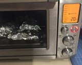 Foto del paso 3 de la receta: Salmón perfumado al romero