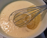 Foto del paso 4 de la receta: Bizcocho de yogur con moras