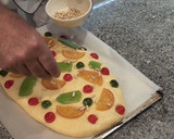 Foto del paso 7 de la receta: Coca de brioche con frutas confitadas