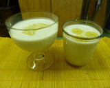 Foto del paso 3 de la receta: Batido de plátano y coco con chocolate blanco