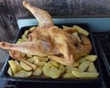 Foto del paso 6 de la receta: Pollo casero al horno con papas